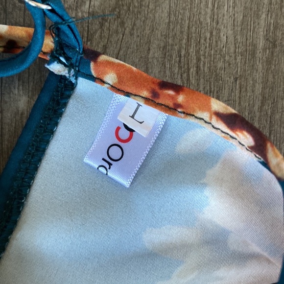 Flower Dress - size L & size M - Picture 9 of 14